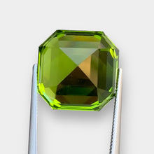 Load image into Gallery viewer, Flawless 19.40 CT Excellent Asscher Cut Natural Green Peridot Gemstone from Supat Mine Pakistan.
