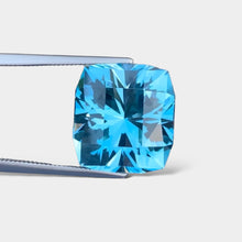 Load image into Gallery viewer, Flawless 19.20 CT Excellent Precision Cut Swiss Blue Topaz.