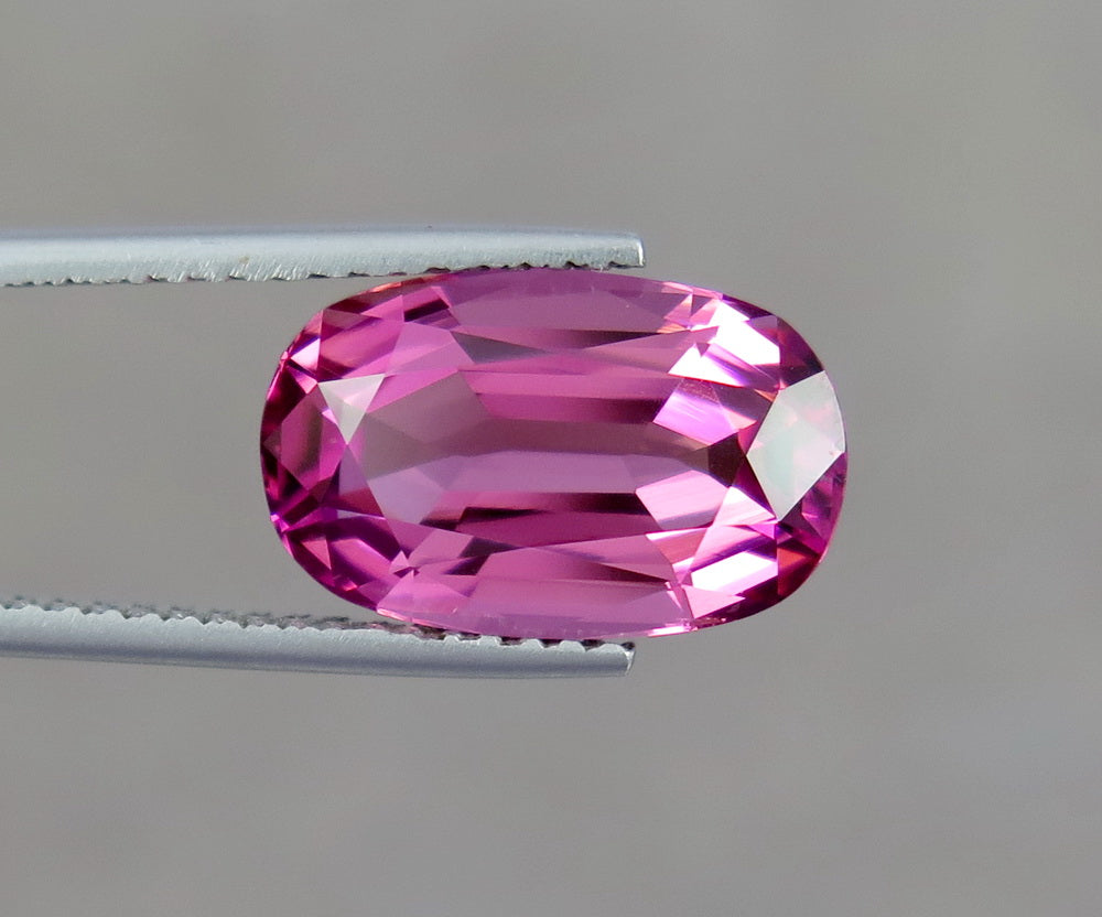 Flawless 5.75 Carats Natural Pink Excellent Cut Tourmaline Gemstone from Afghanistan