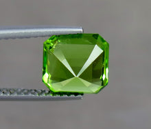 Load image into Gallery viewer, VVS 4.13 Carats Excellent Asscher Cut Green Peridot from Supat Mine Pakistan.