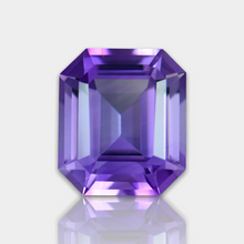 Load image into Gallery viewer, Flawless 6.90 Carats Excellent Emerald Cut Natural Purple Amethyst Gemstone.