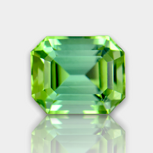 Load image into Gallery viewer, Flawless 2.54 CT Excellent Emerald Cut Natural Green Tourmaline Gemstone From Afghanistan.